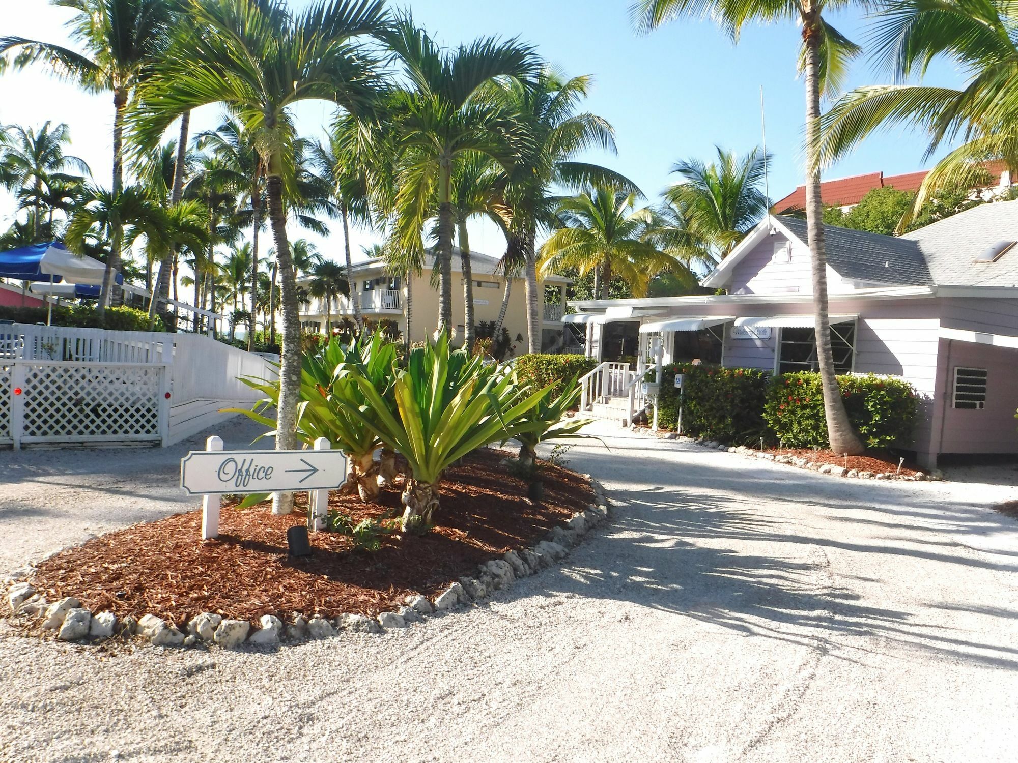 Waterside Inn On The Beach Sanibel Exteriör bild